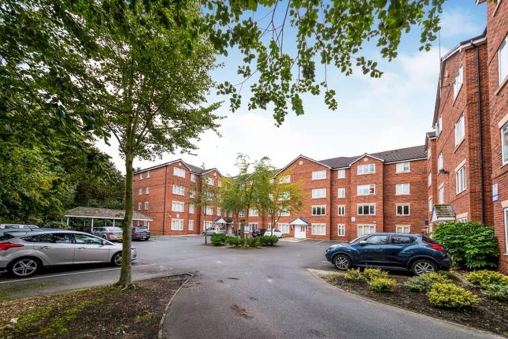 Woodsome Park, Woolton, Liverpool 2 bed apartment £89,000