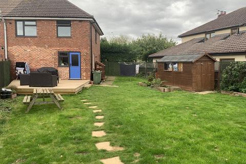11 Grantham Road, Great Gonerby, Grantham, NG31 8JZ