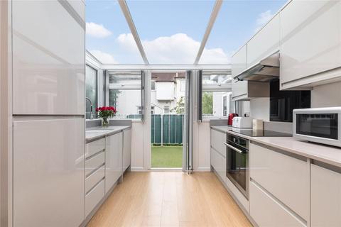 3 bedroom flat for sale, North End Road, Golders Green, London
