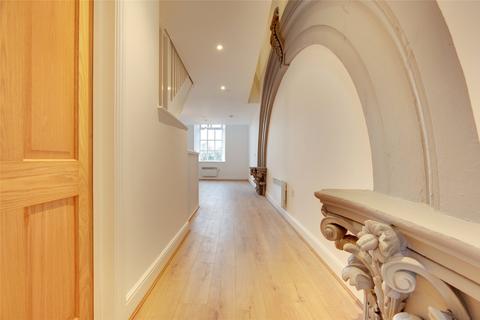 2 bedroom apartment to rent, Gladstone Terrace, Gateshead, NE8