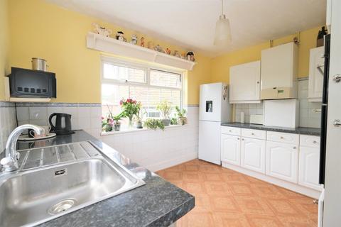 12 Old Hill, Orpington, BR6 6BN