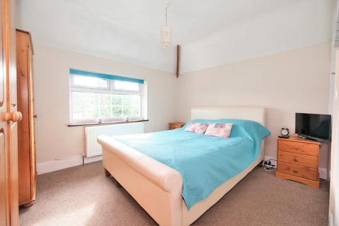 12 Old Hill, Orpington, BR6 6BN