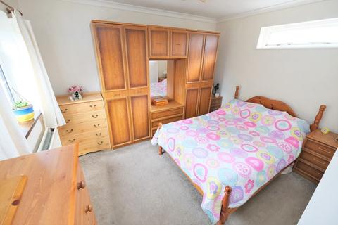 12 Old Hill, Orpington, BR6 6BN