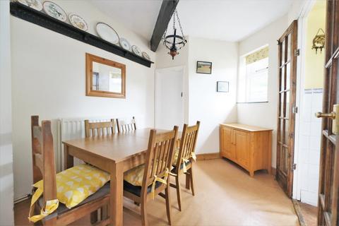 12 Old Hill, Orpington, BR6 6BN