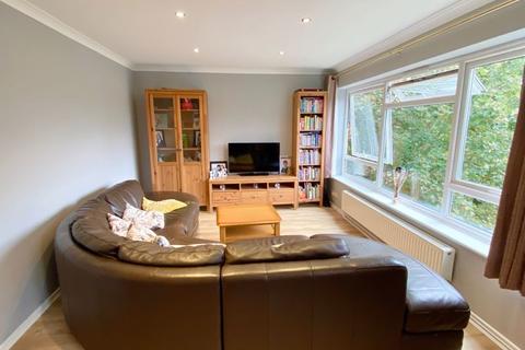 12 The Mount, Bexleyheath, DA6 7PE
