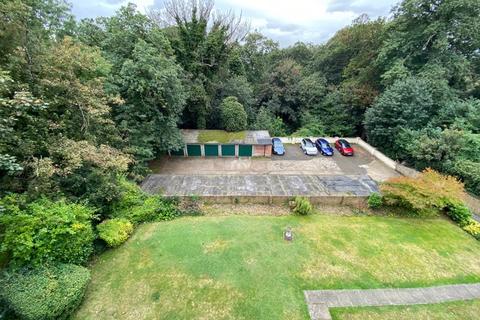 12 The Mount, Bexleyheath, DA6 7PE