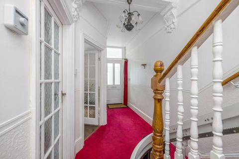 2 Hamilton Road, Sidcup, DA15 7HB