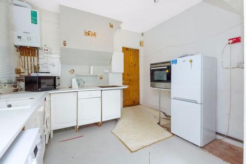 2 Hamilton Road, Sidcup, DA15 7HB