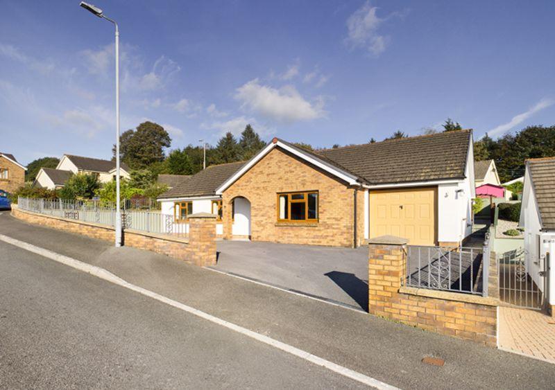 Derwen Fechan, Trevaughan, Carmarthen 3 bed bungalow £320,000