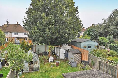 3 Devon Road, Maidstone, ME15 7EW