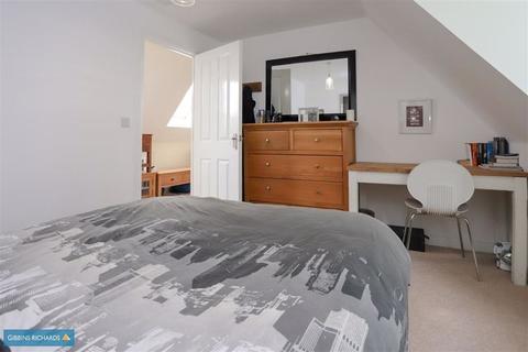 49 Collett Road, Norton Fitzwarren, Taunton, TA2 6DB
