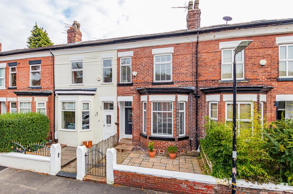 Lime Avenue, Urmston, Manchester, M41 3 bed terraced house £300,000