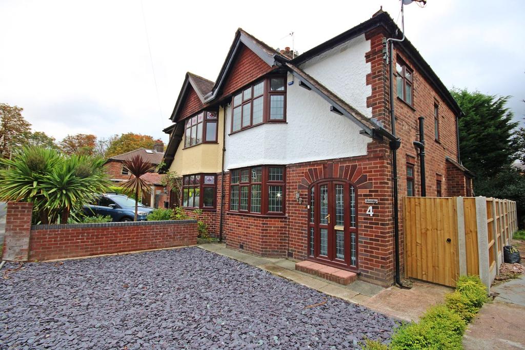 East Avenue, Great Sankey, Warrington, WA5 3 bed semidetached house