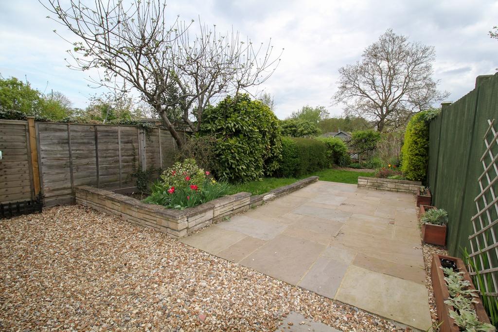 Gally Hill Road, Church Crookham, Fleet, GU52 3 bed character property