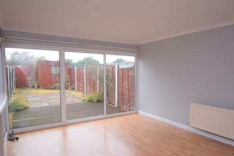 28 Achilles Close, Walsall, WS6 6JW