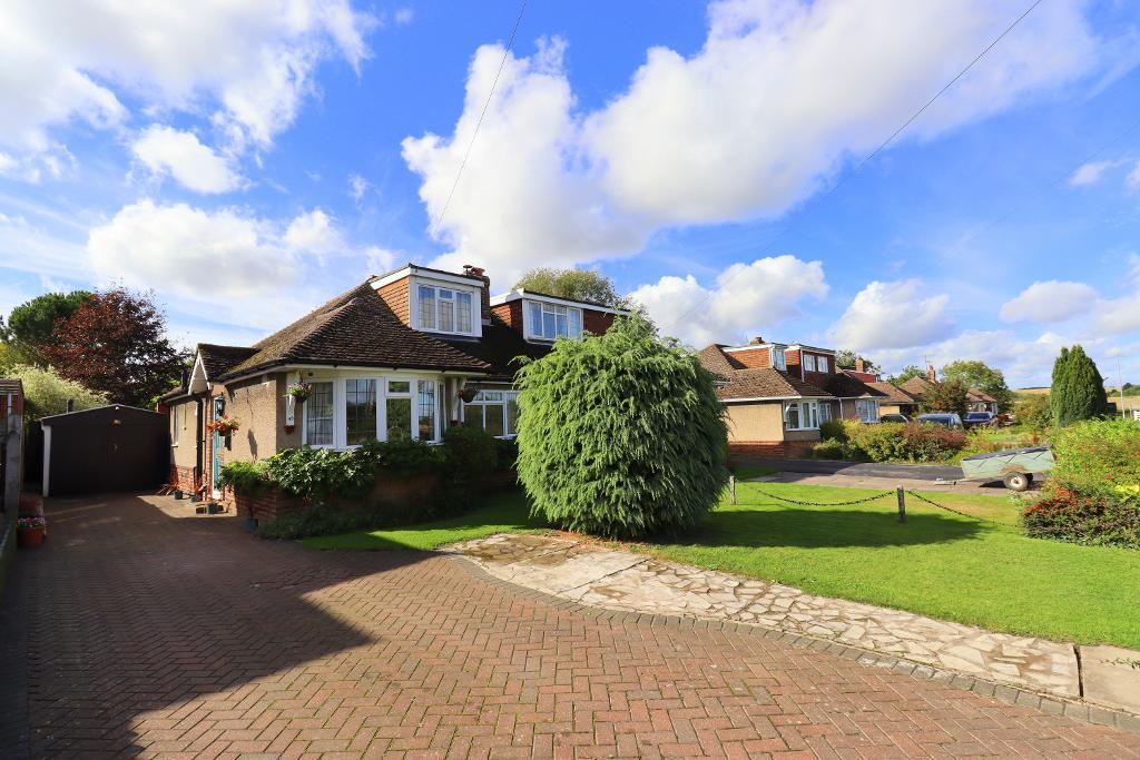 Harlington Road, Sharpenhoe... 2 bed semidetached house £400,000