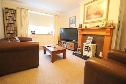 23 West Way, Luton, LU2 8DZ