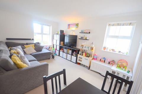 2 bedroom apartment to rent, 120-124 Capstone Road, Bournemouth BH8