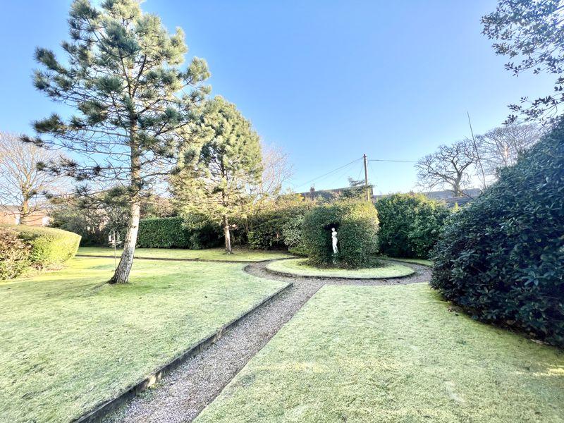 Communal gardens