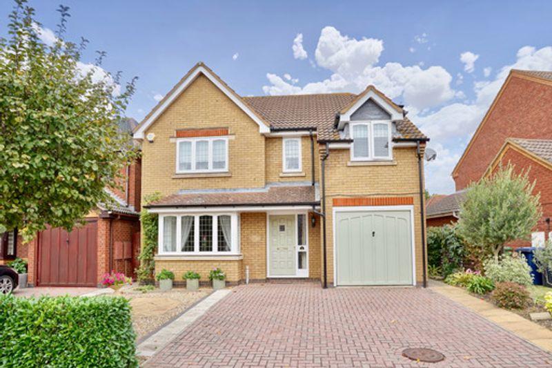 Blethan Drive, Stukeley Meadows, Huntingdon 4 bed detached house £390,000