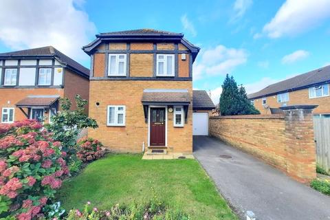 276 Westmacott Drive, Feltham, TW14 9XA