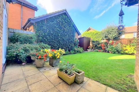 276 Westmacott Drive, Feltham, TW14 9XA