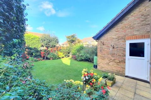 276 Westmacott Drive, Feltham, TW14 9XA