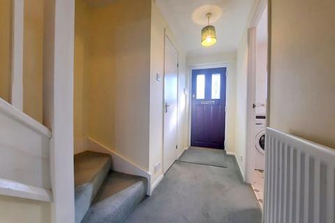 276 Westmacott Drive, Feltham, TW14 9XA