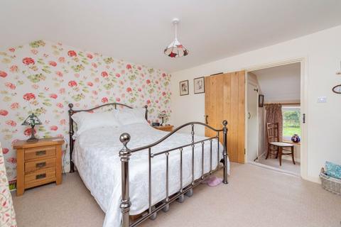 1 Gledrid Terrace, Chirk, Wrexham, LL14 5DN