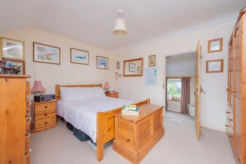 1 Gledrid Terrace, Chirk, Wrexham, LL14 5DN
