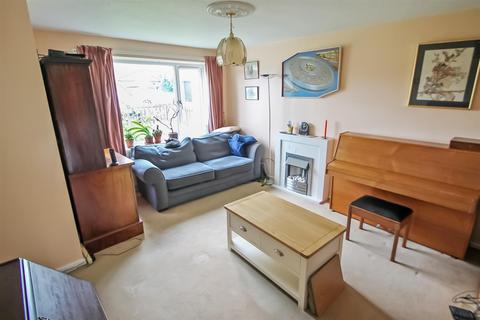 6 Dean Close, Burford, Tenbury Wells, WR15 8NG
