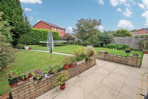 6 Dean Close, Burford, Tenbury Wells, WR15 8NG
