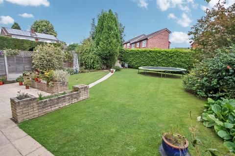 6 Dean Close, Burford, Tenbury Wells, WR15 8NG