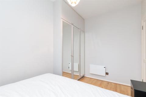 212 Corfield Street, London, E2 0DP