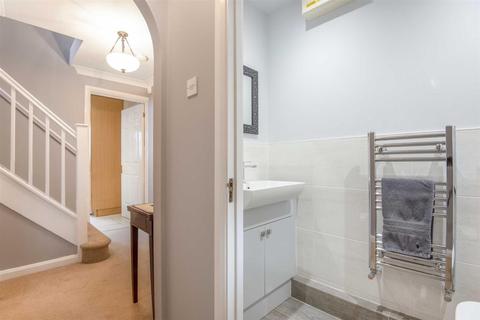 6 Morlais, Emmer Green, Reading, RG4 8PQ