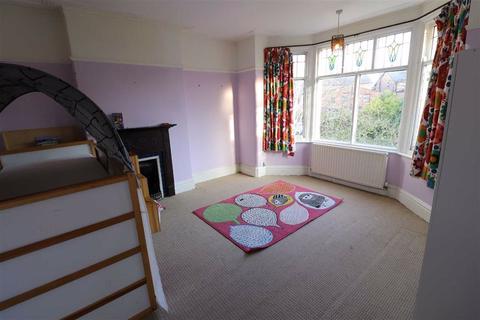 2 Green Walk, Manchester, M16 9RF