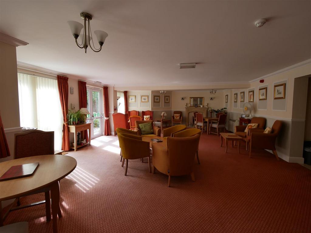 Residents' Lounge