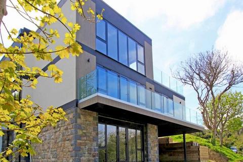 4 bedroom detached house for sale, Valongis, Alderney