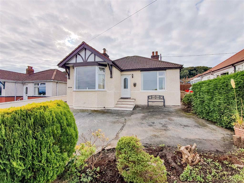 Holway Road, Carmel, Holywell, CH8 2 bed detached bungalow £210,000