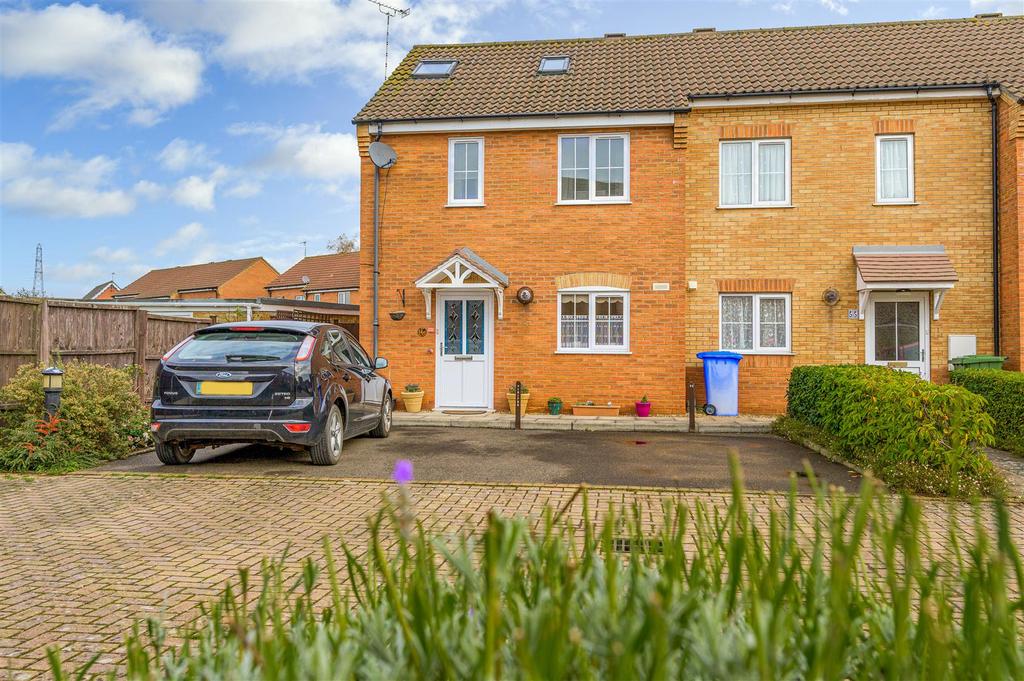 Saddlers Way, Fishtoft, Boston 3 bed end of terrace house £155,000