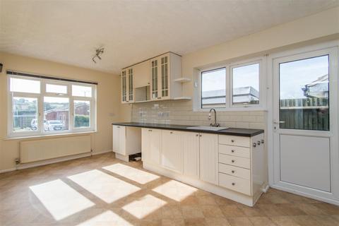 3 Cherry Meadow, Cheriton Fitzpaine, Crediton, EX17 4JX