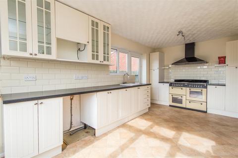 3 Cherry Meadow, Cheriton Fitzpaine, Crediton, EX17 4JX