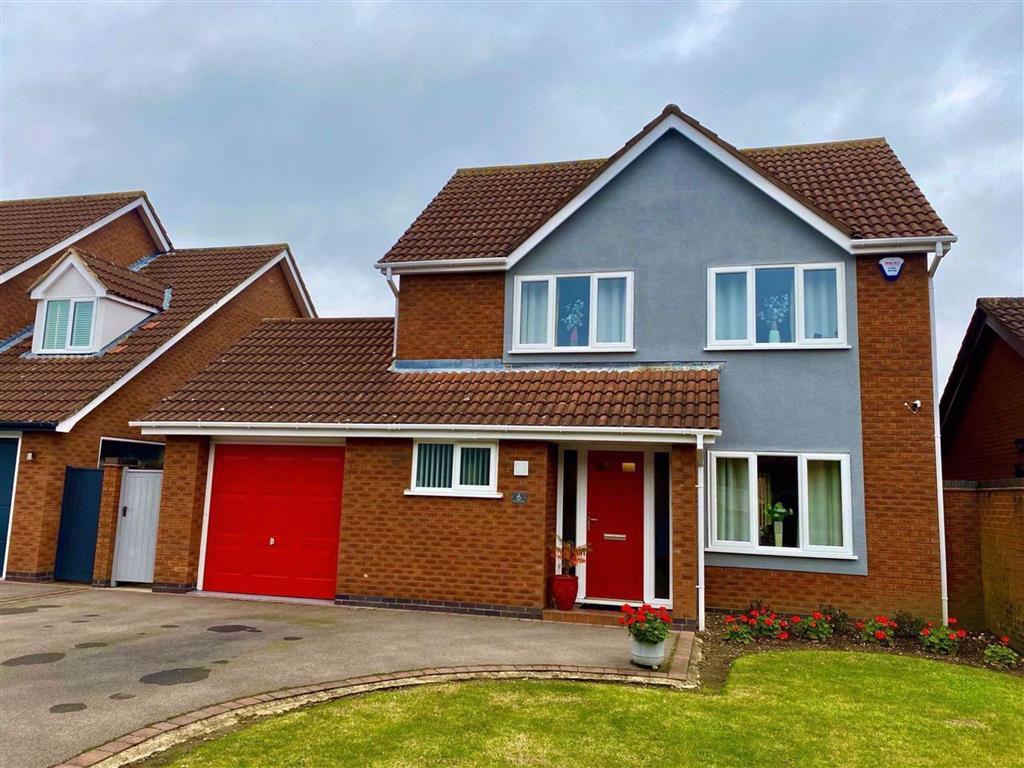 Windrush Drive, Hinckley 3 bed detached house £350,000