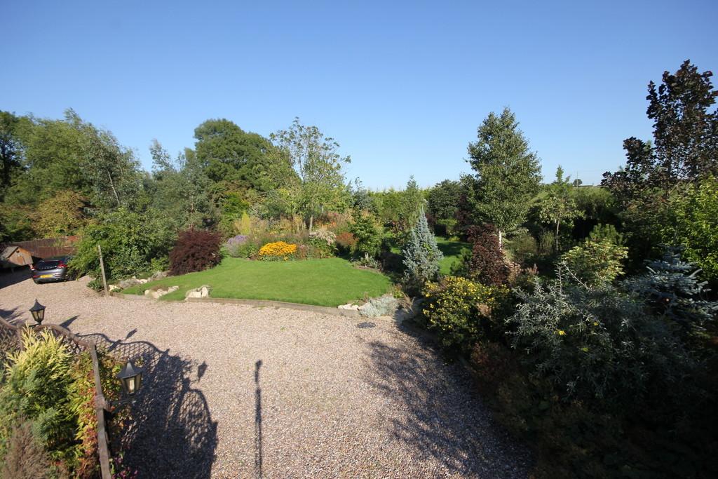 Melton Road, BurtonontheWolds 5 bed detached house £595,000