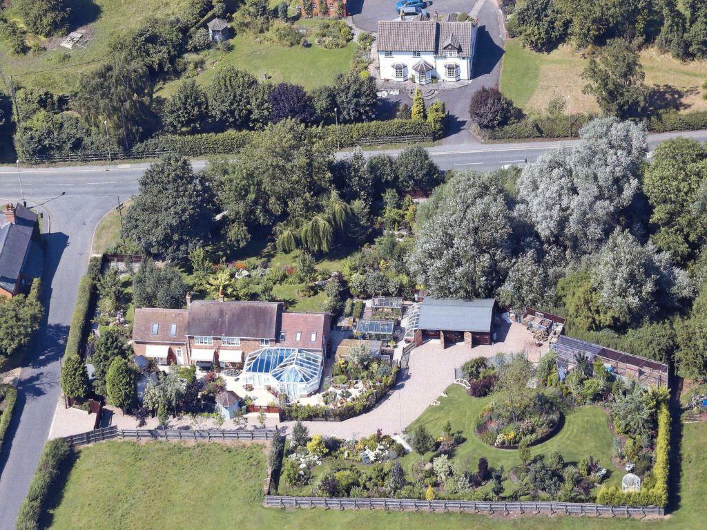 Melton Road, BurtonontheWolds 5 bed detached house £595,000