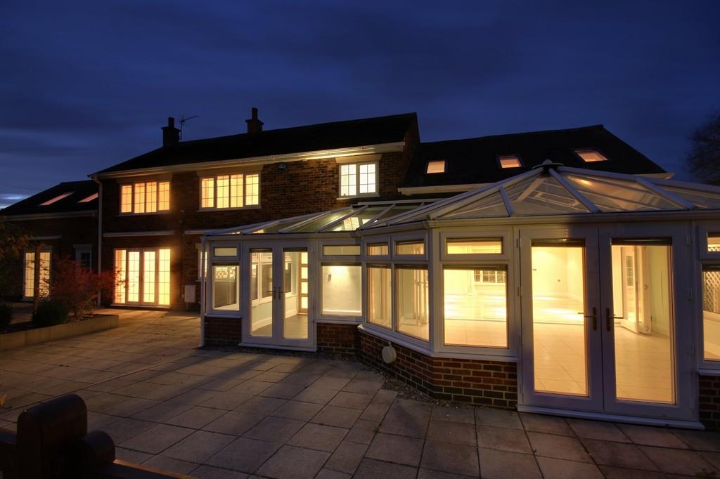 Melton Road, BurtonontheWolds 5 bed detached house £595,000