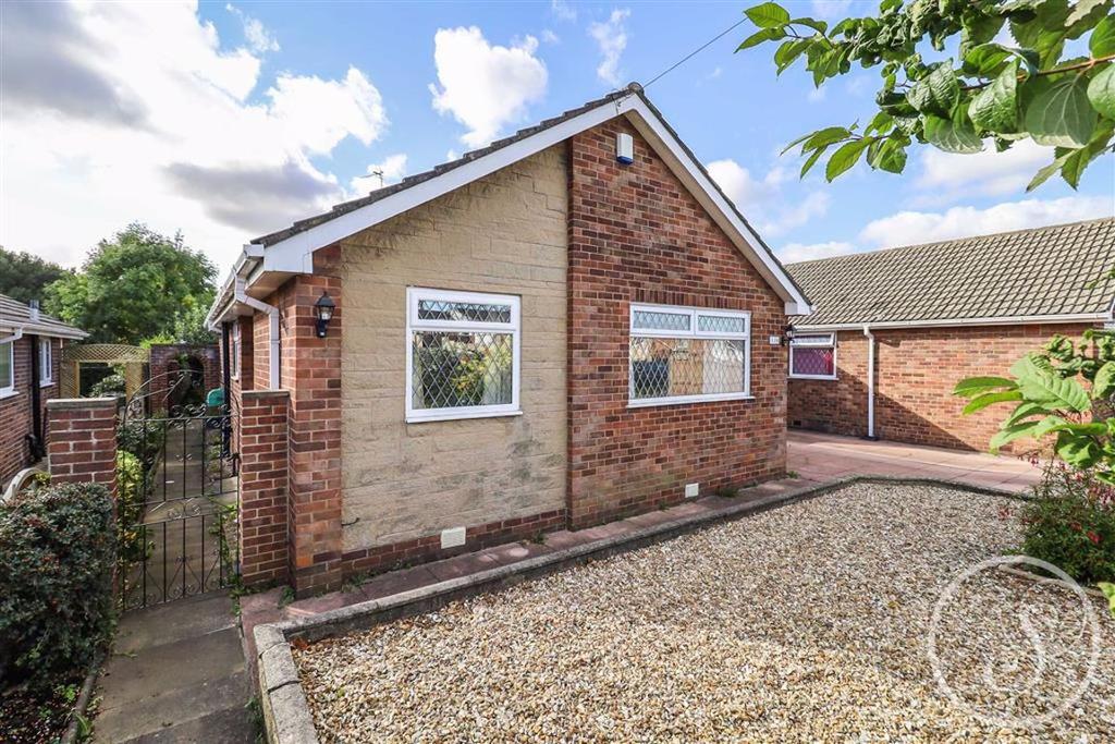 Templegate Avenue, Leeds 3 bed detached bungalow £325,000