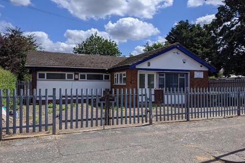 Property to rent - 144 Chippenham Road, Harold Hill, Romford, Essex