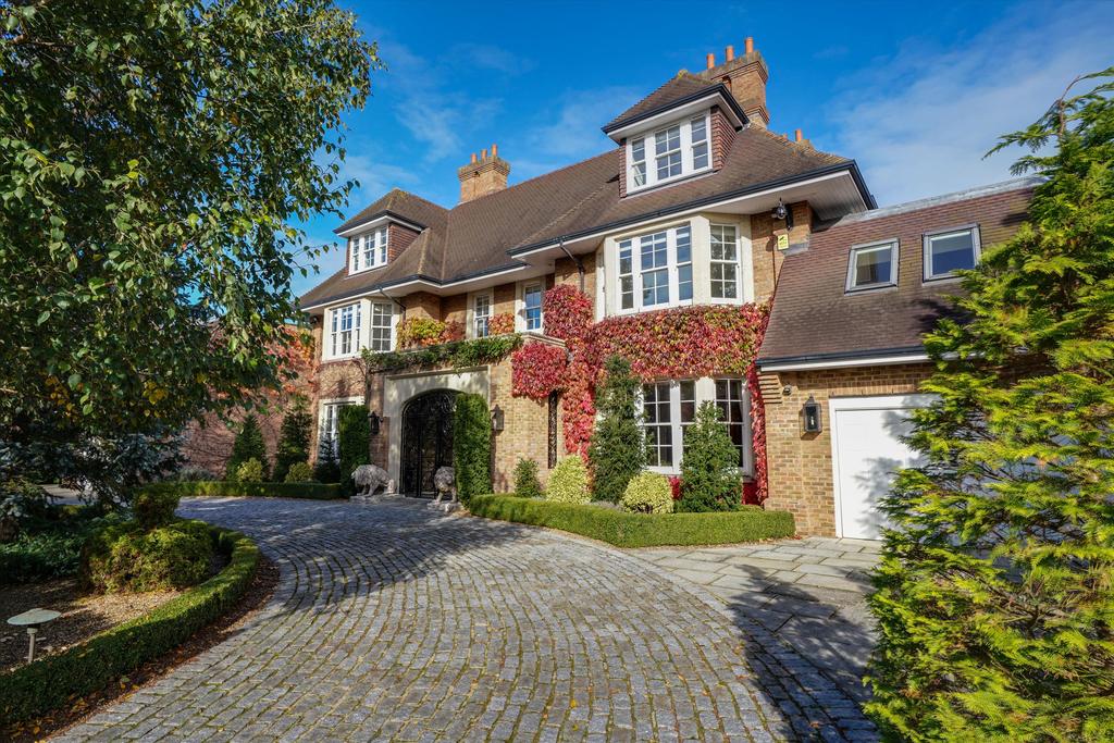 Wolsey Road, East Molesey, Surrey, KT8 7 bed detached house £7,250,000