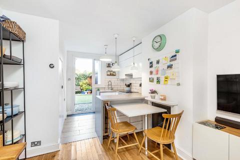 Flat 2, 12 Smeaton Road, London, SW18 5JH